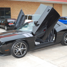 Ламбо двери ULD tuning Bolt ON на Dodge Challenger